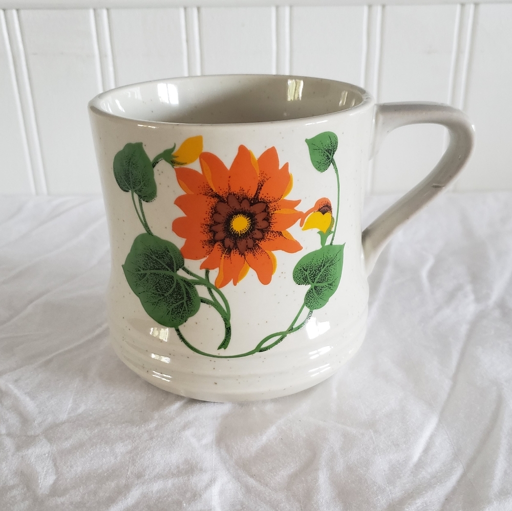 Vintage Sunflower Coffee Mug